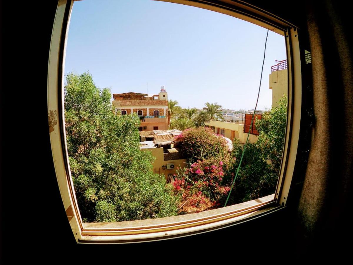 Tara Apartments Luxor Buitenkant foto